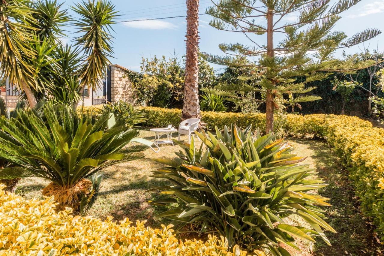 Villa Rosa Near The Sandy Beach, Parking & Wifi Noto Zewnętrze zdjęcie